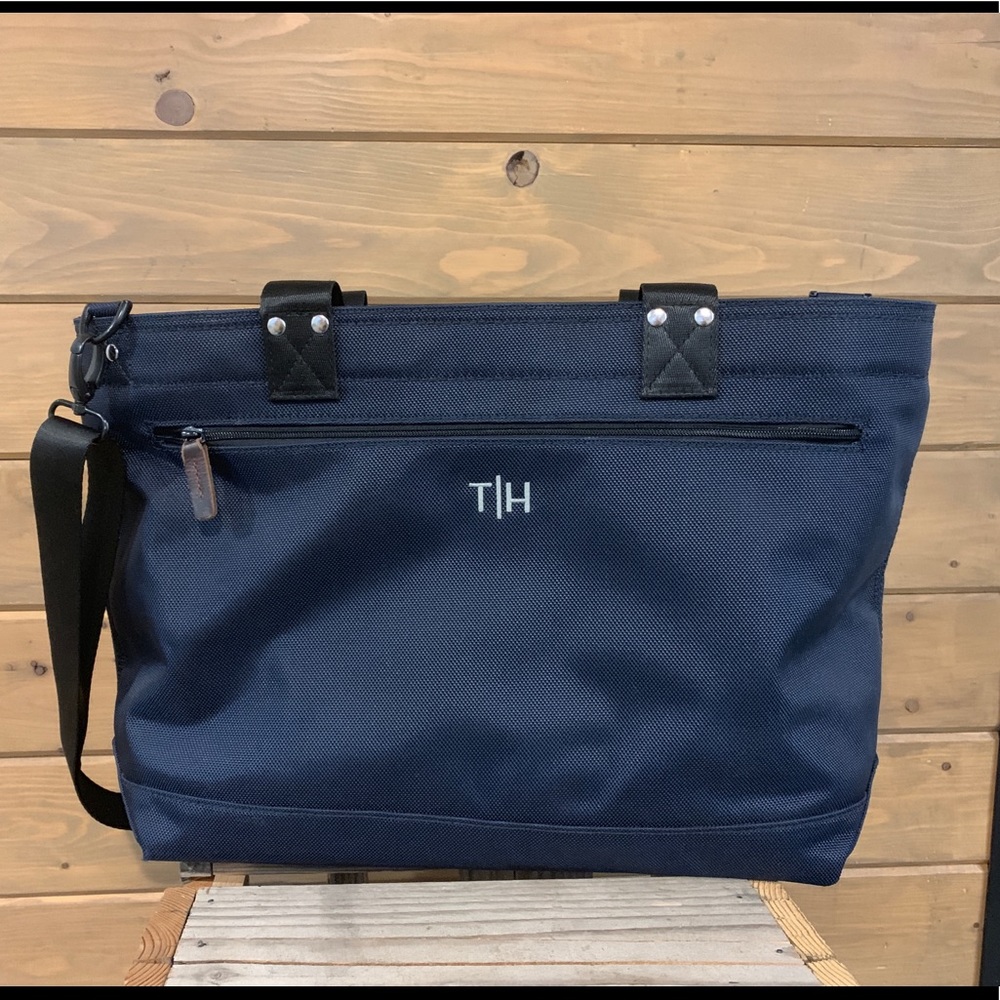 Mark & Graham travel bag